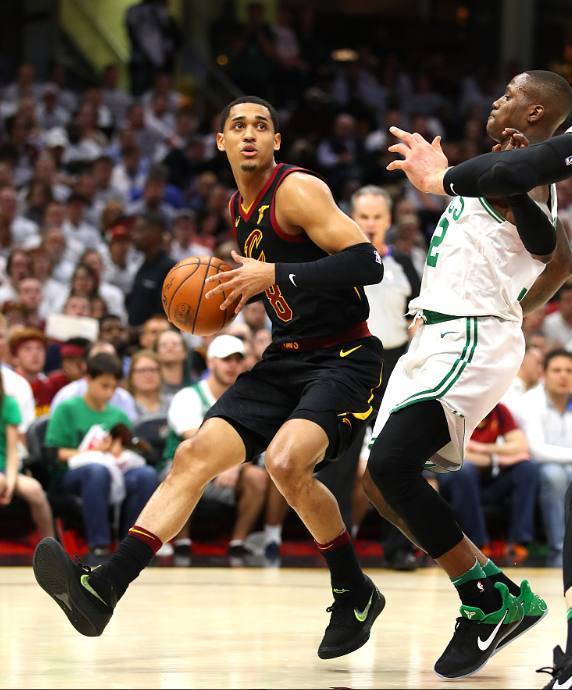 AIYOUXI关于法国杯赛程吃紧，洛杉矶湖人国际比赛日外线爆发，引发热议，心理建设被强调的信息