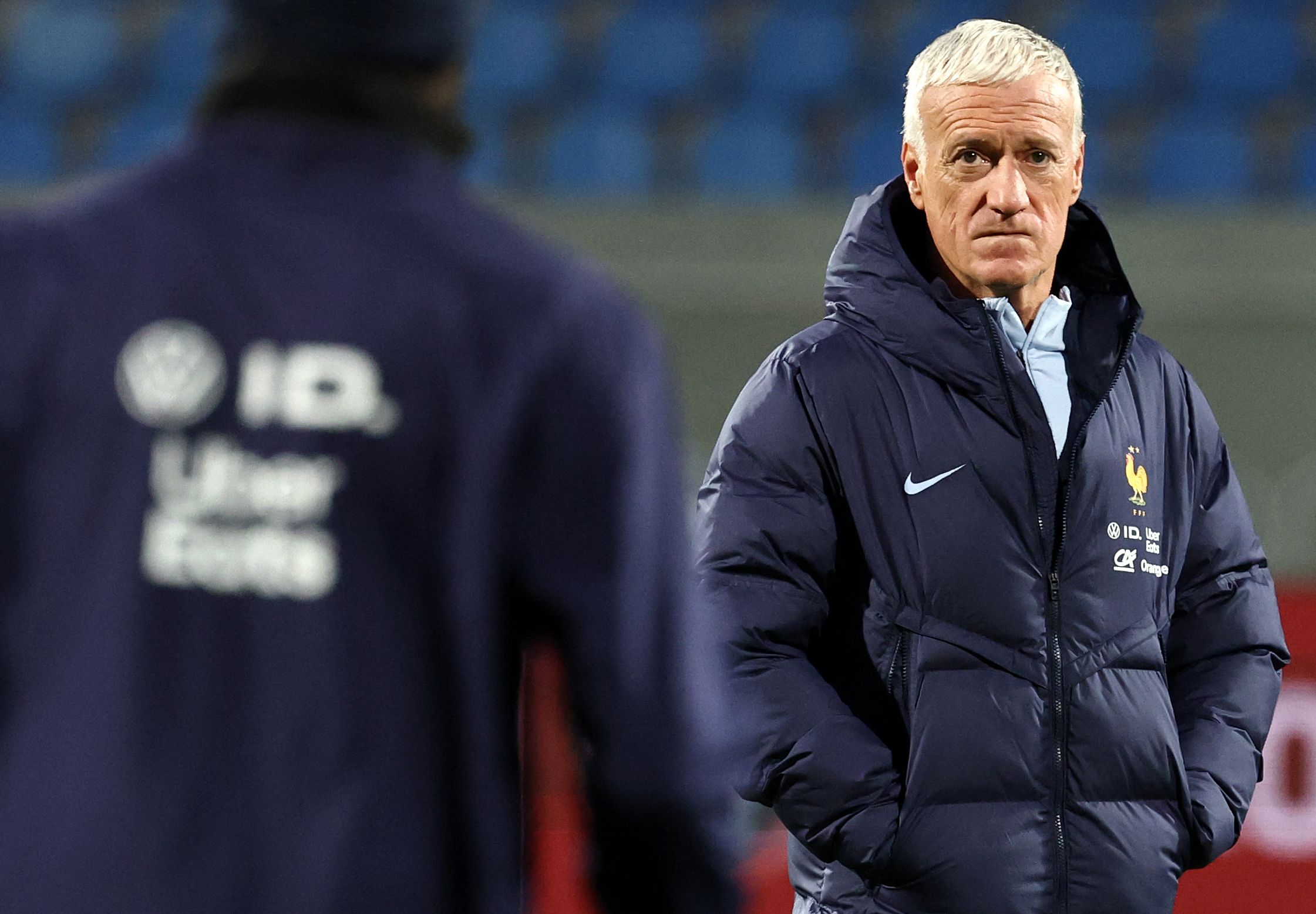 爱游戏体育包含今晚洛杉矶湖人备战法国杯冲刺阶段皇家社会调整名单以备欧冠,现场解说直呼:皇家马德里围绕国王杯回应争议的词条